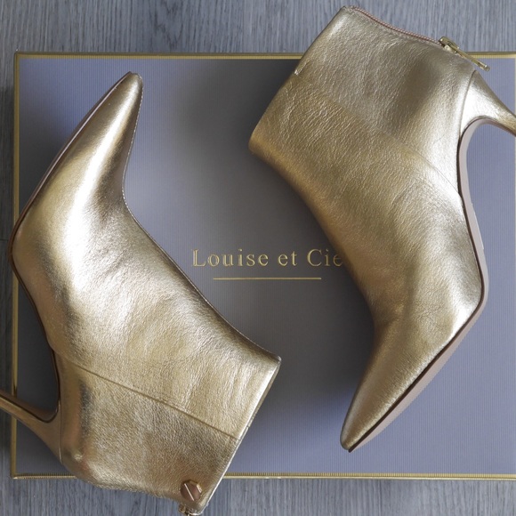 Louise et Cie | style Lo-Sonya | gold point toe stiletto booties size 6.5 - Picture 4 of 6